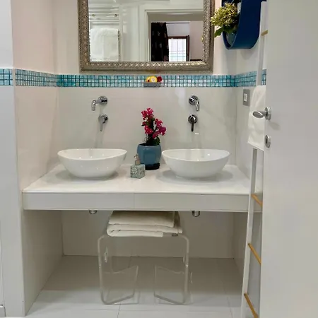 Midorigami Jacuzzi Spanish Steps